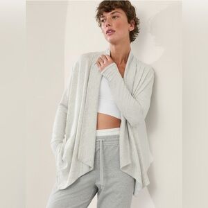 Athleta Pranayama Wrap in Size Small (Light Heathered Grey)